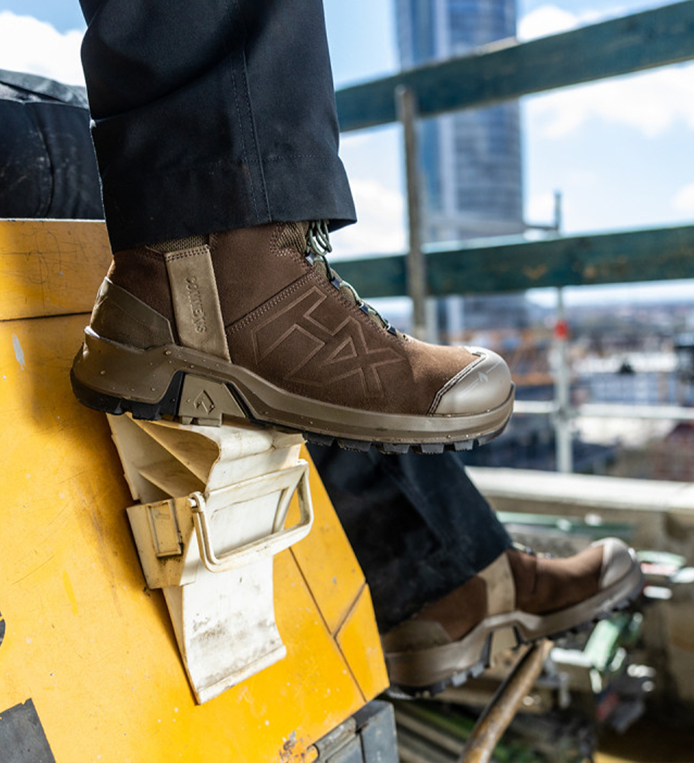 631020_connexis-safety-ltr-mid-brown_1000x1100 631020_connexis-safety-ltr-mid-brown_1000x1100