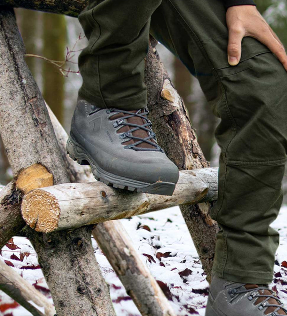 Nature-Winter-V8-action Nature-Winter-V8-action