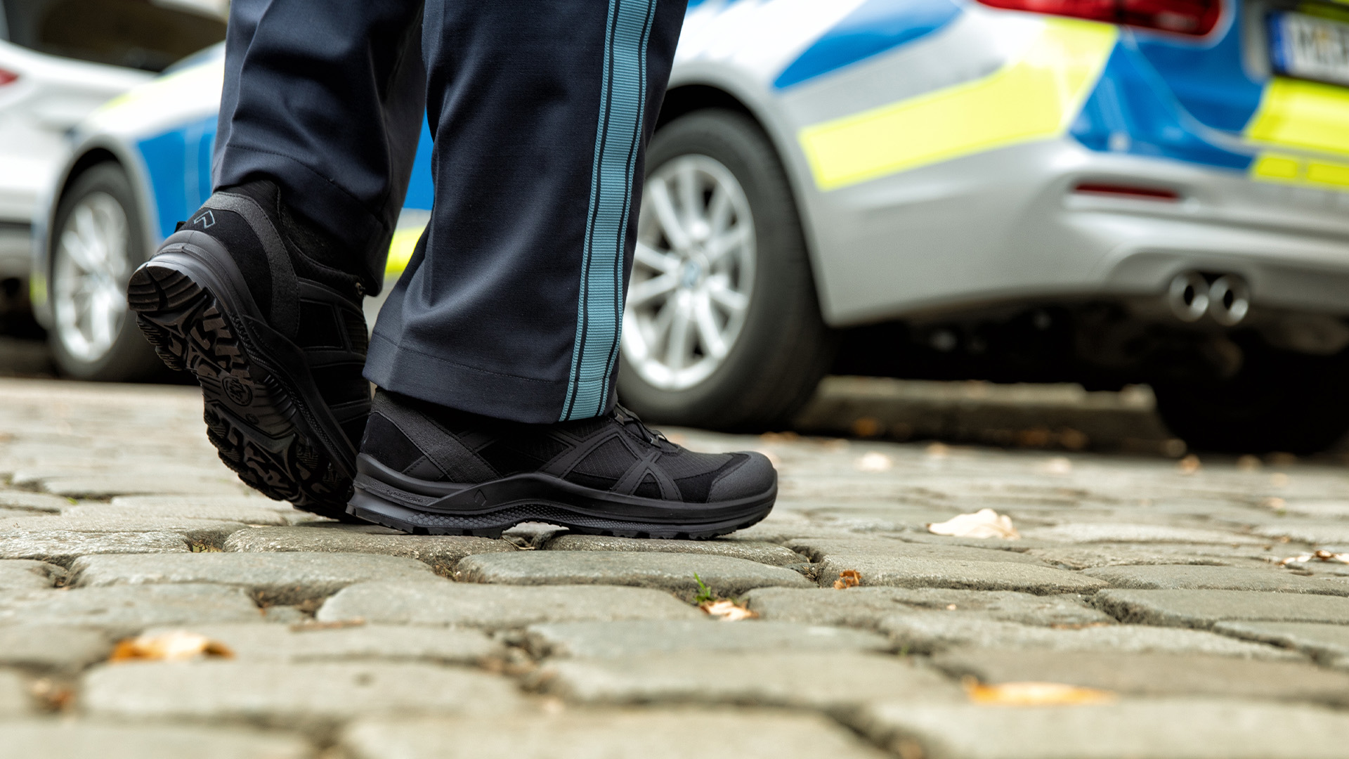 330016_athletic-low-t