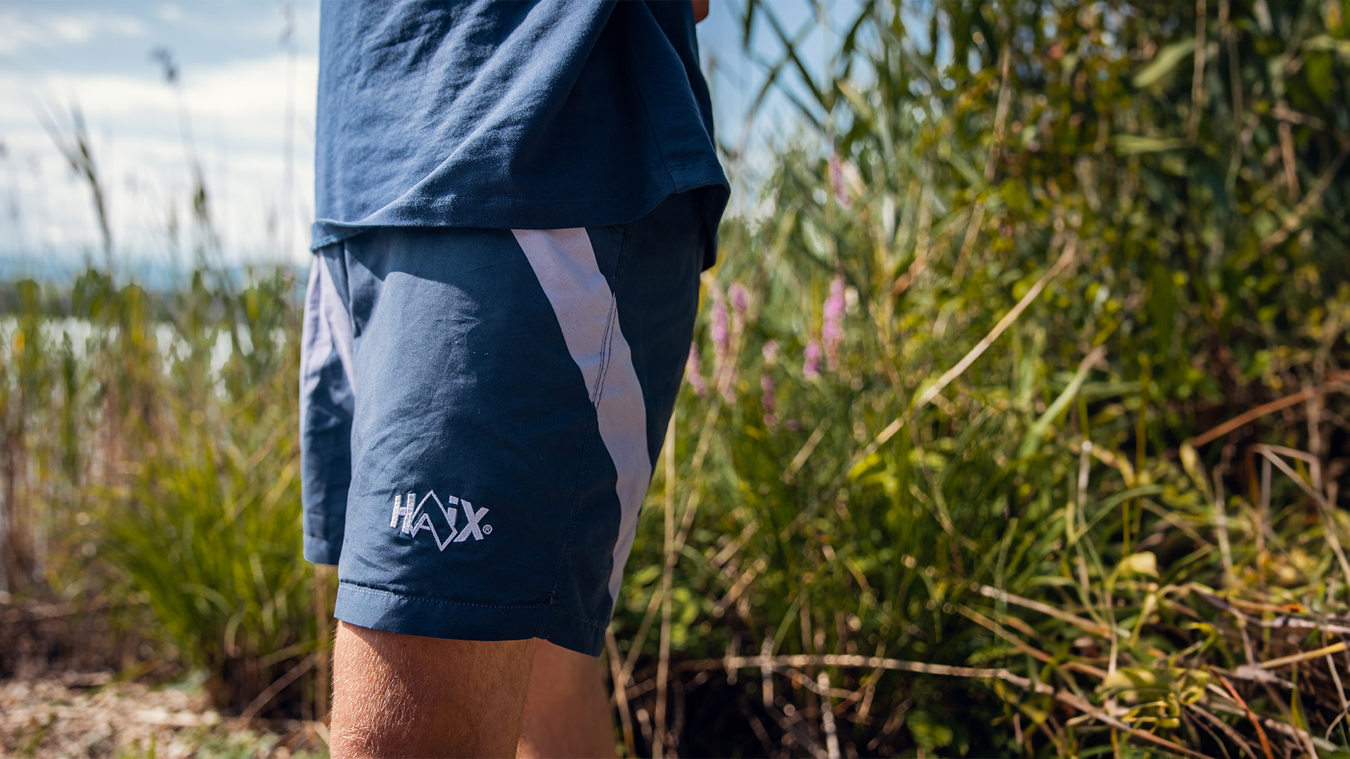 903055_swim-shorts-navy
