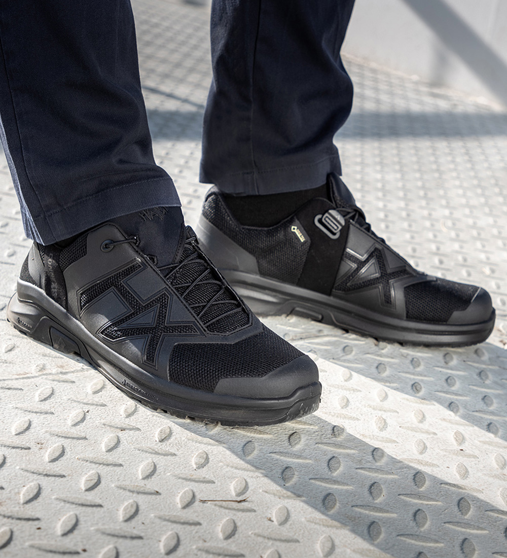 360011_CNX-go-gtx-low-black-black_1000x1100 360011_CNX-go-gtx-low-black-black_1000x1100