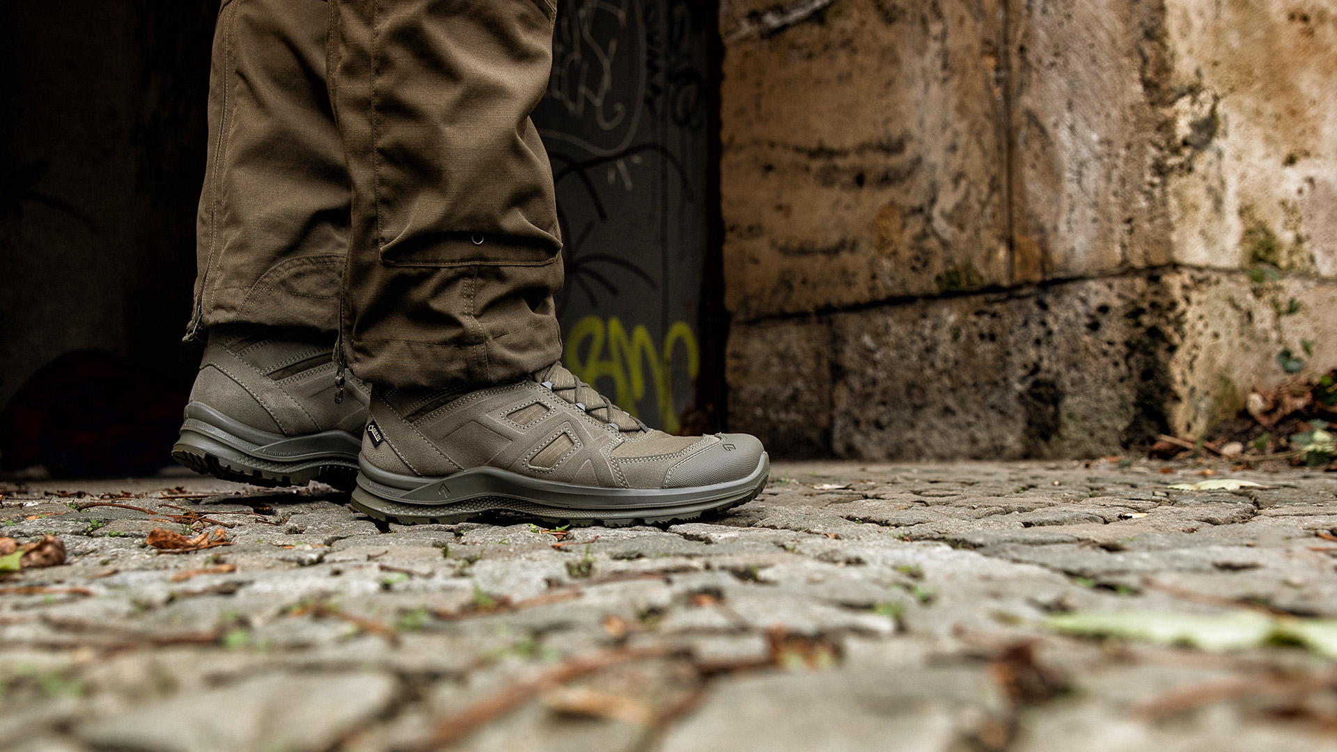 330015_athletic-high-sage