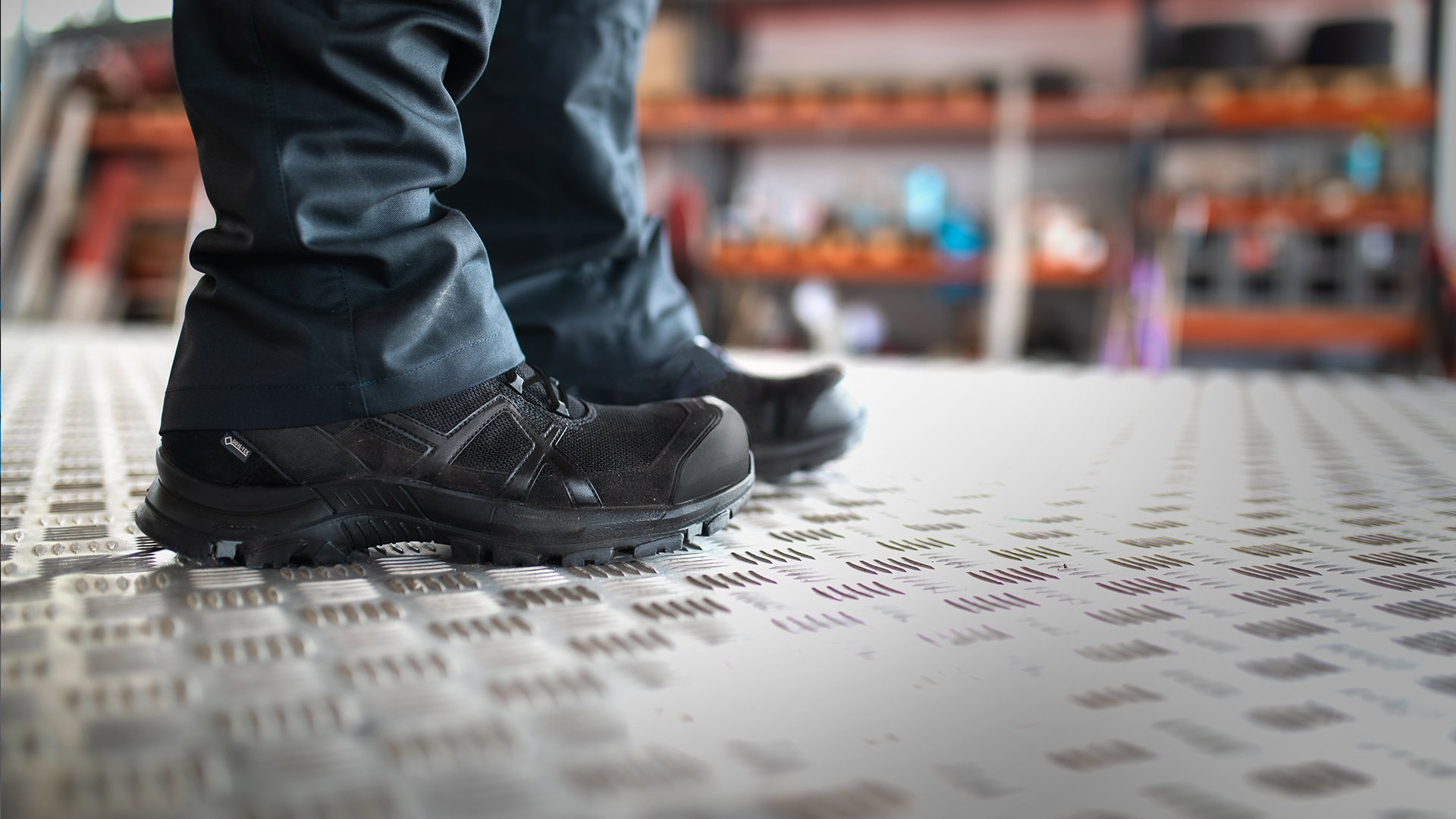 610010_black_eagle_safety_40-1_low_black_black